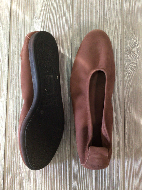 Arche Flats Size 39